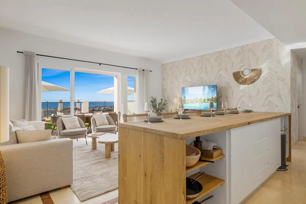 Luxury Family Apartment With Breathtaking Views ماربيا