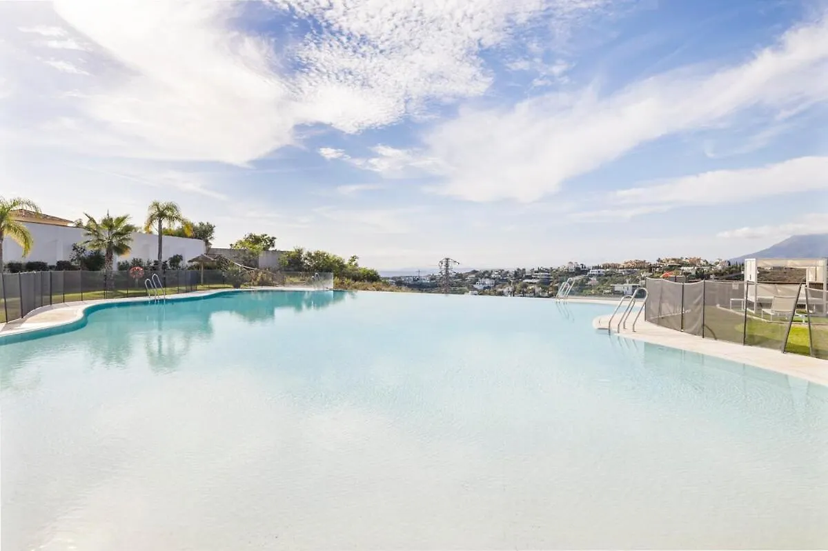 Luxury Family Apartment With Breathtaking Views ماربيا